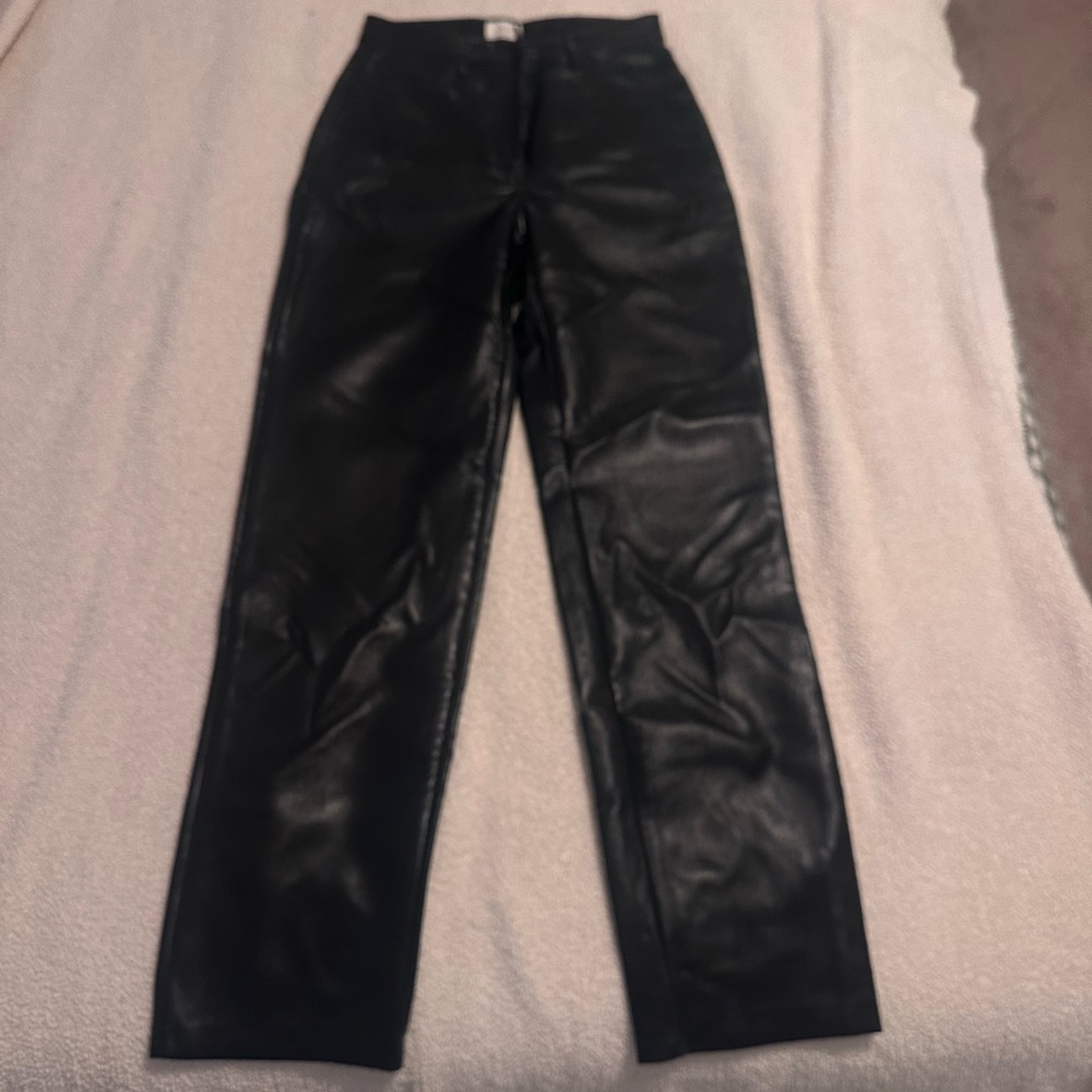 Aritzia Black Pants